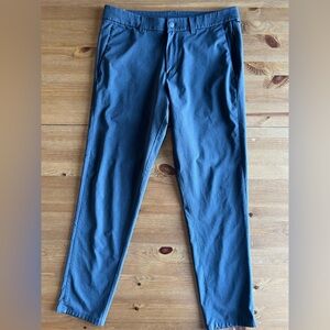 Lululemon Commission Slim Fit Ventilight Pants